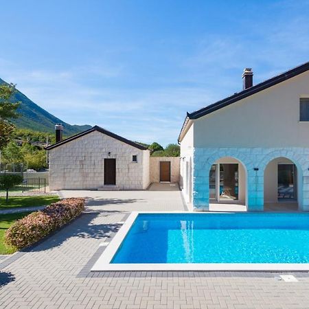 Villa Salvia Zagvozd Exterior photo