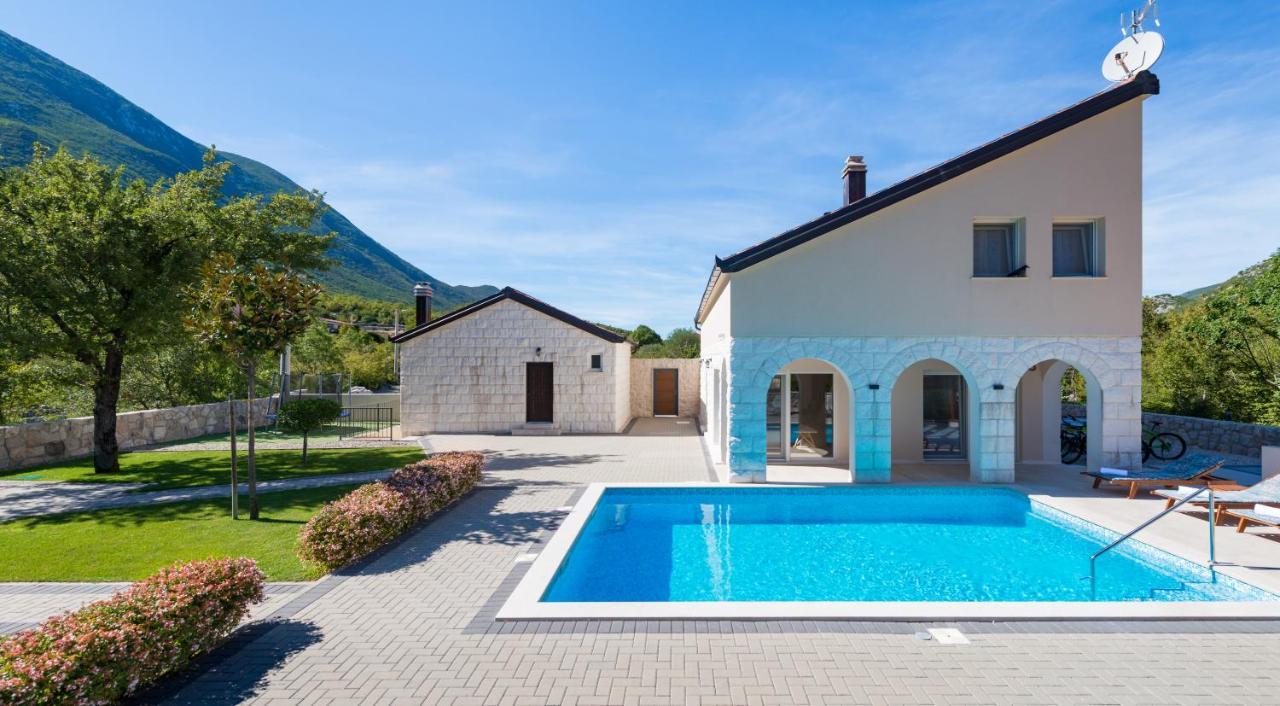 Villa Salvia Zagvozd Exterior photo