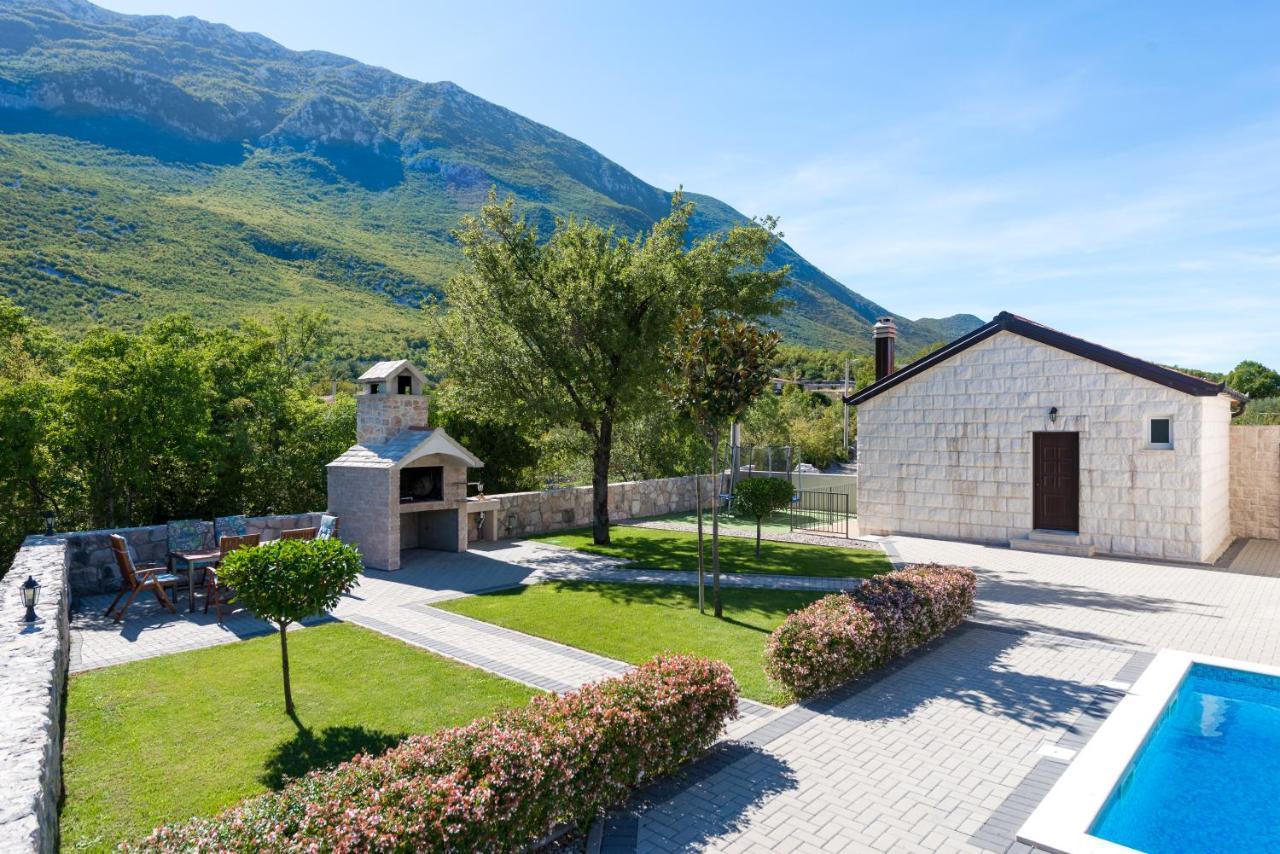Villa Salvia Zagvozd Exterior photo