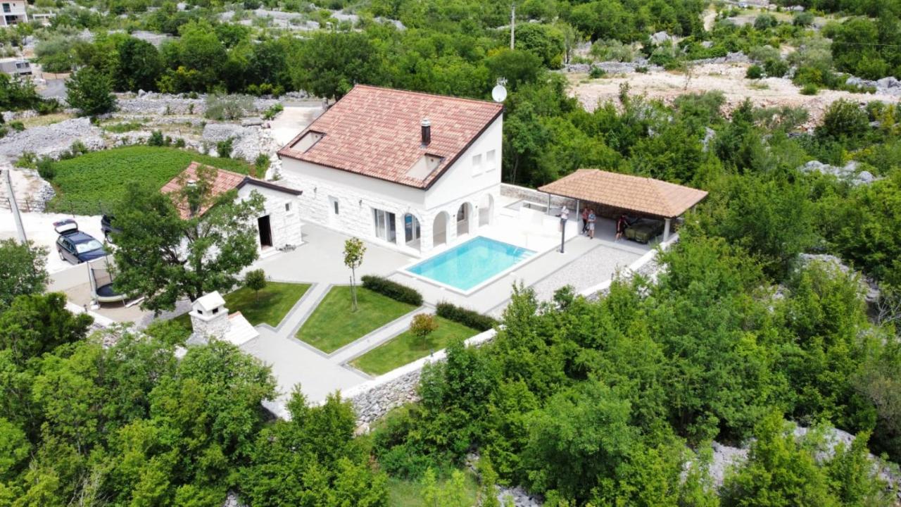 Villa Salvia Zagvozd Exterior photo